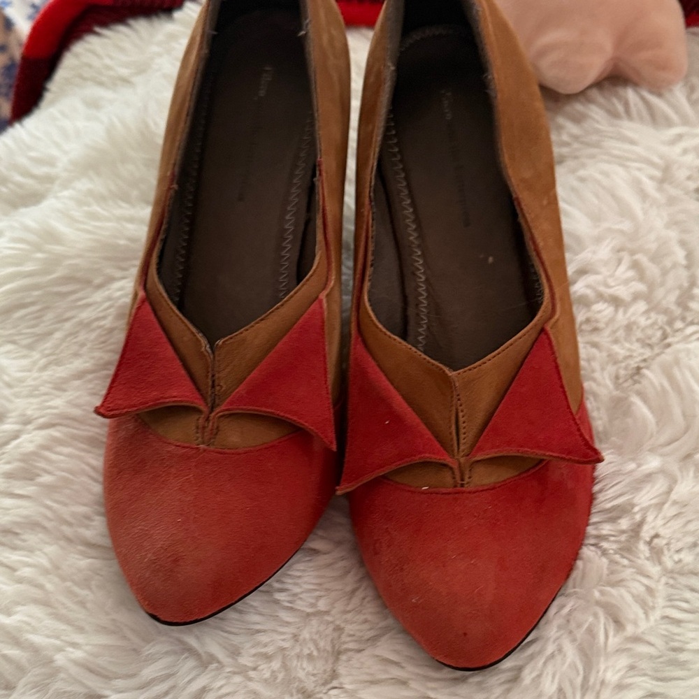 Elegant Red and Brown Women's Shoes